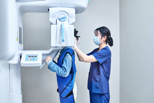 Best Emergency Care for Gum Disease in Burton, MI
